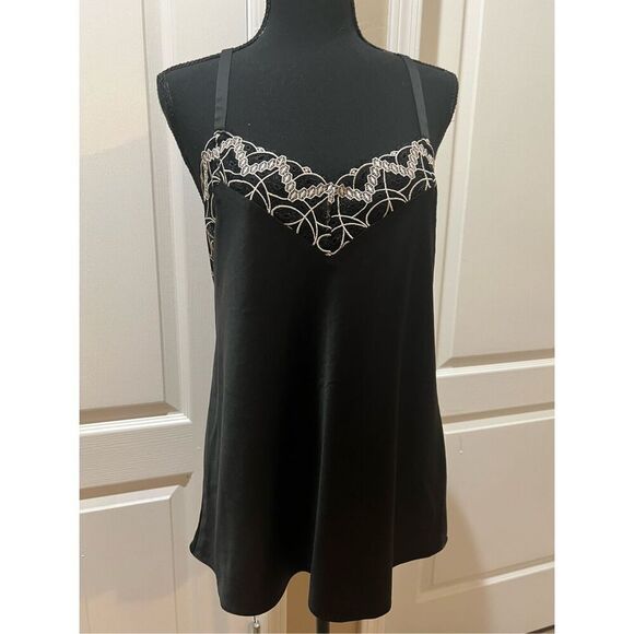 Flora Nikrooz black lingerie top with adjustable straps and back detail - Picture 1 of 6